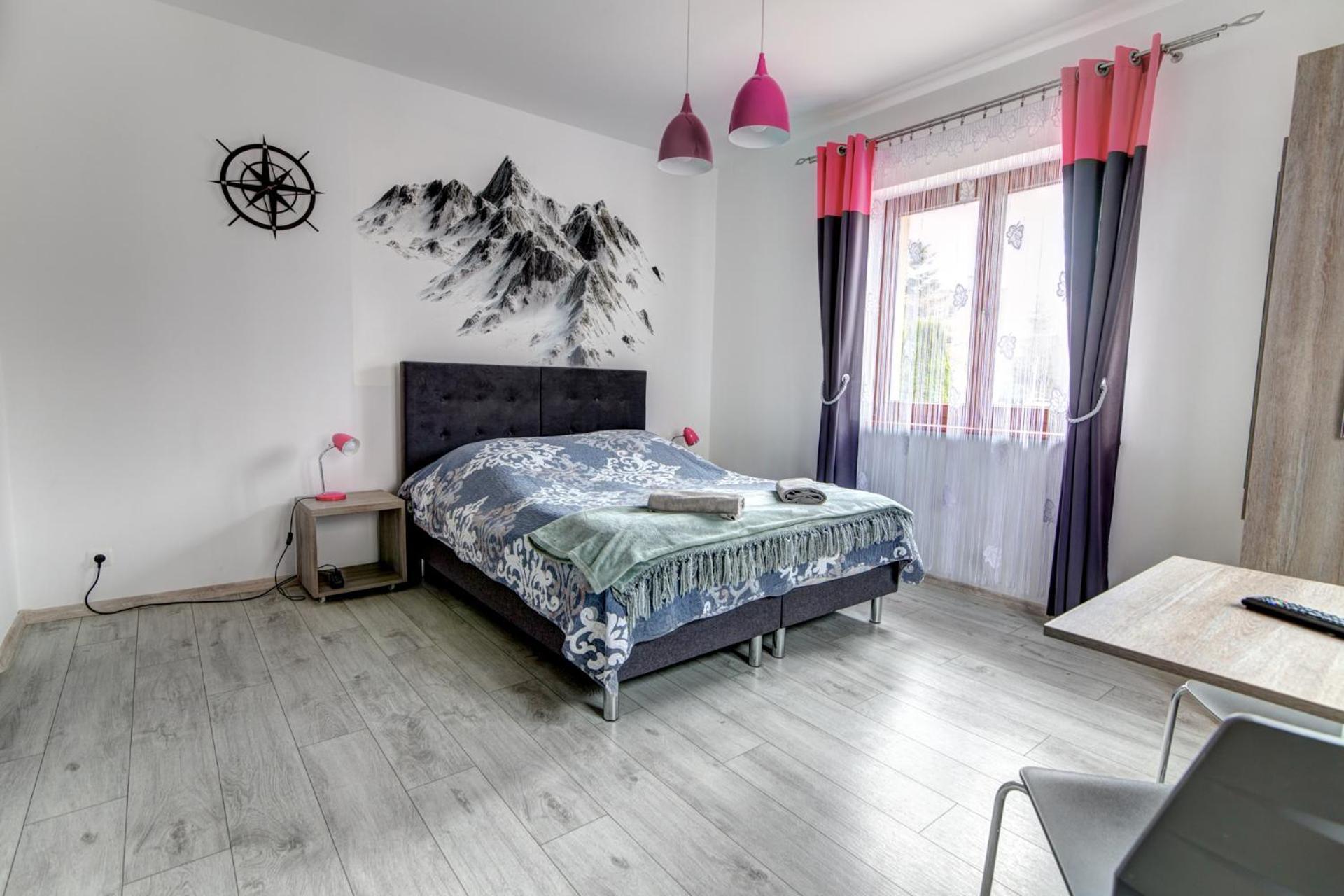 Willa Pod Zegarem - W Cenie Parking, Szybkie Wifi, Duzy Ogrod, Wiata Grilowa! Krynica-Zdrój Quarto foto